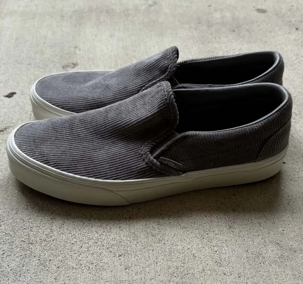 Vans Classic Slip-On Corduroy Grey Sneakers